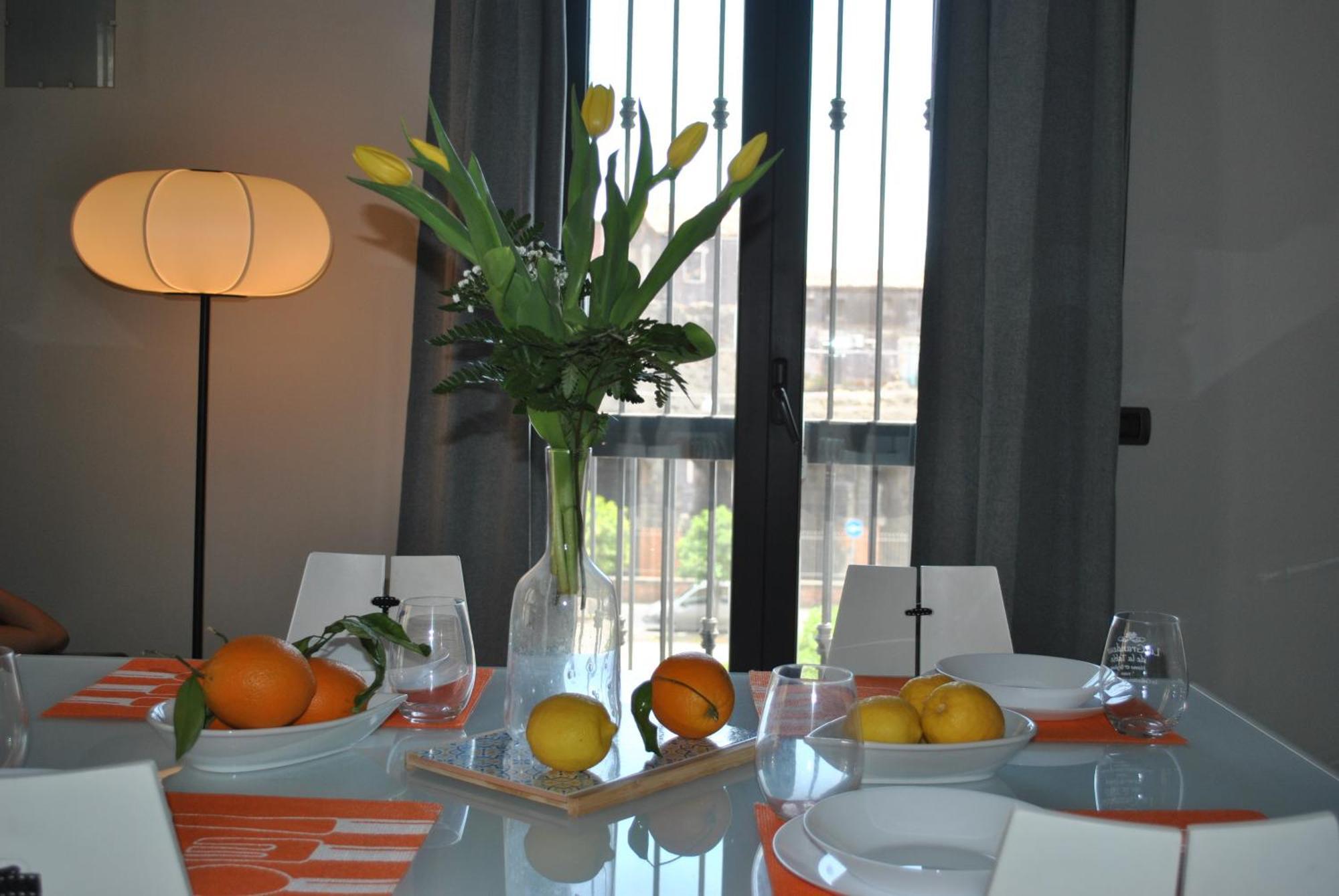 La Terrazza Dell'Odeon Villa คาตาเนีย ภายนอก รูปภาพ